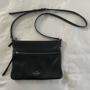 Kate spade pebbled leather crossbody bag